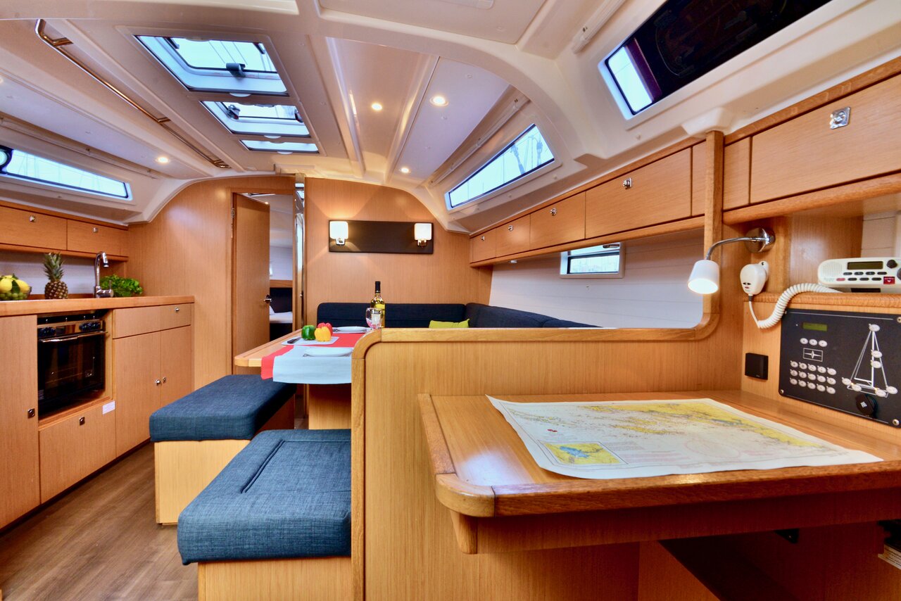 Bavaria Cruiser 41 - 3 cab. — photo 4