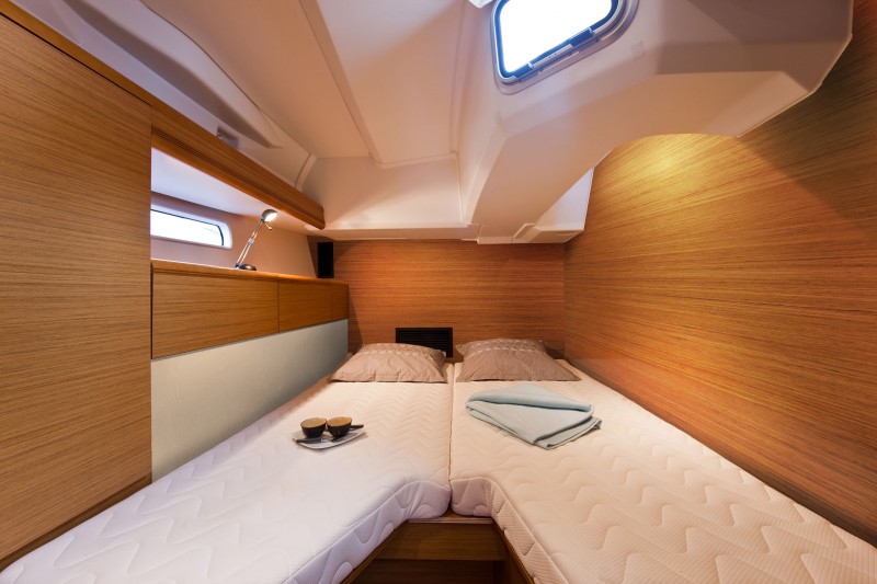 Jeanneau 53 - 3 + 1 cab. — photo 25