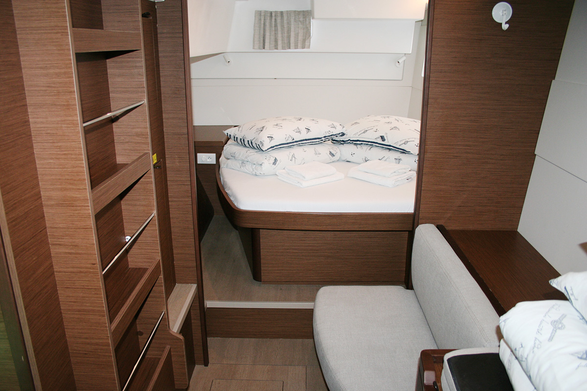 Lagoon 40 - 3 + 2 cab — photo 25