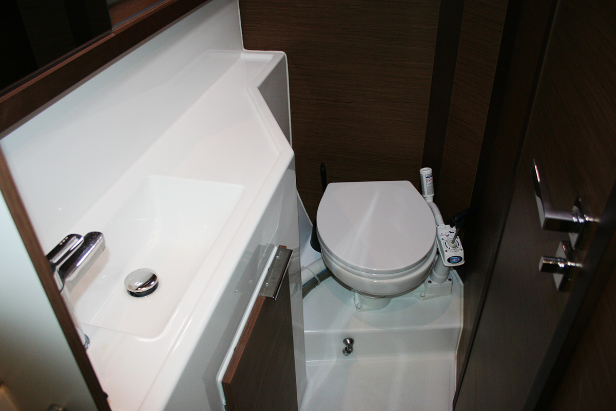 Lagoon 40 - 3 + 2 cab — photo 27