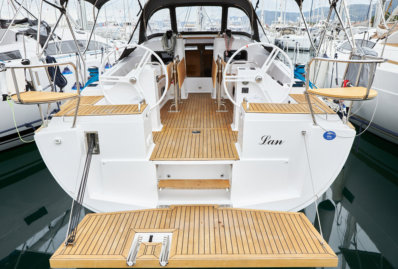 Elan Impression 45.1 — photo 1
