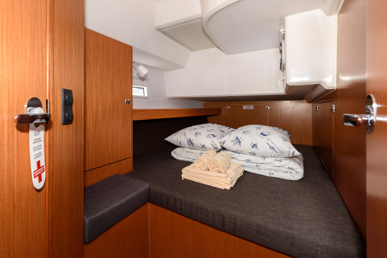 Bavaria Cruiser 46 - 4 cab. — photo 8