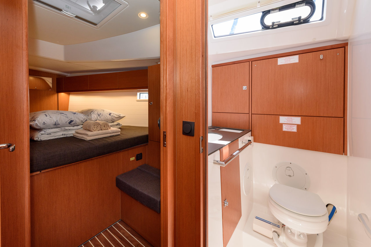 Bavaria Cruiser 46 - 4 cab. — photo 11