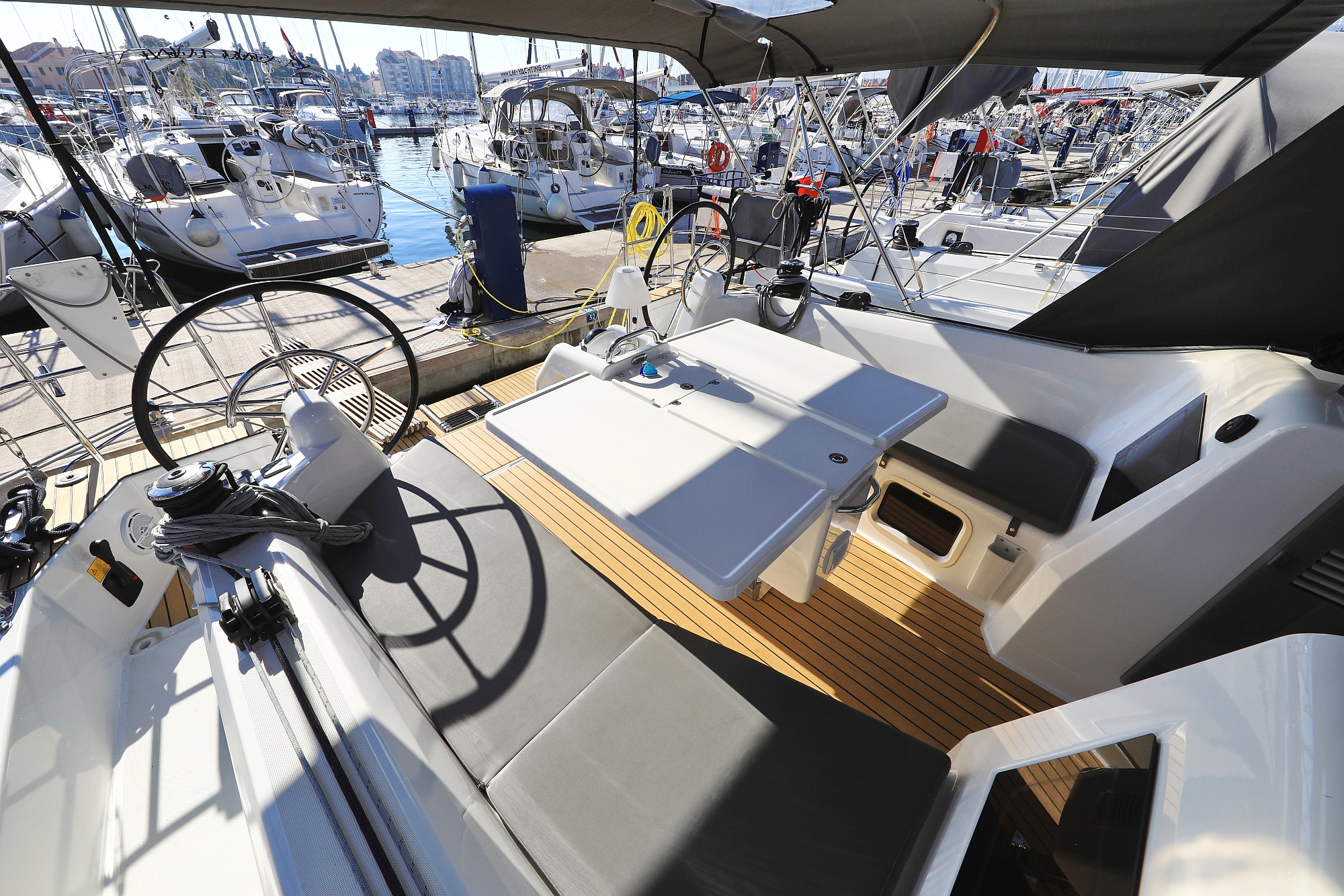 Sun Odyssey 410 - 3 cab. — photo 6