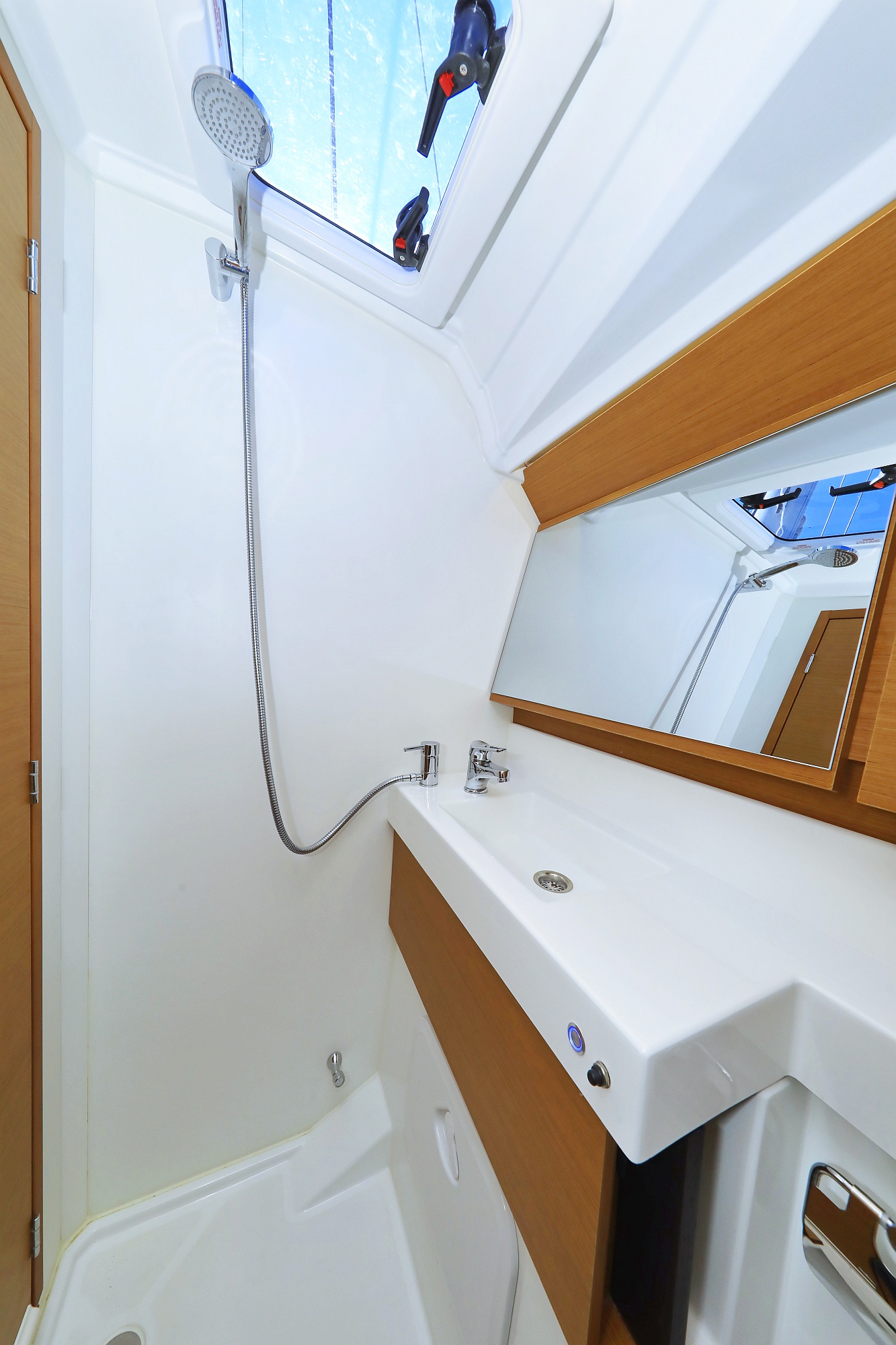Sun Odyssey 410 - 3 cab. — photo 19