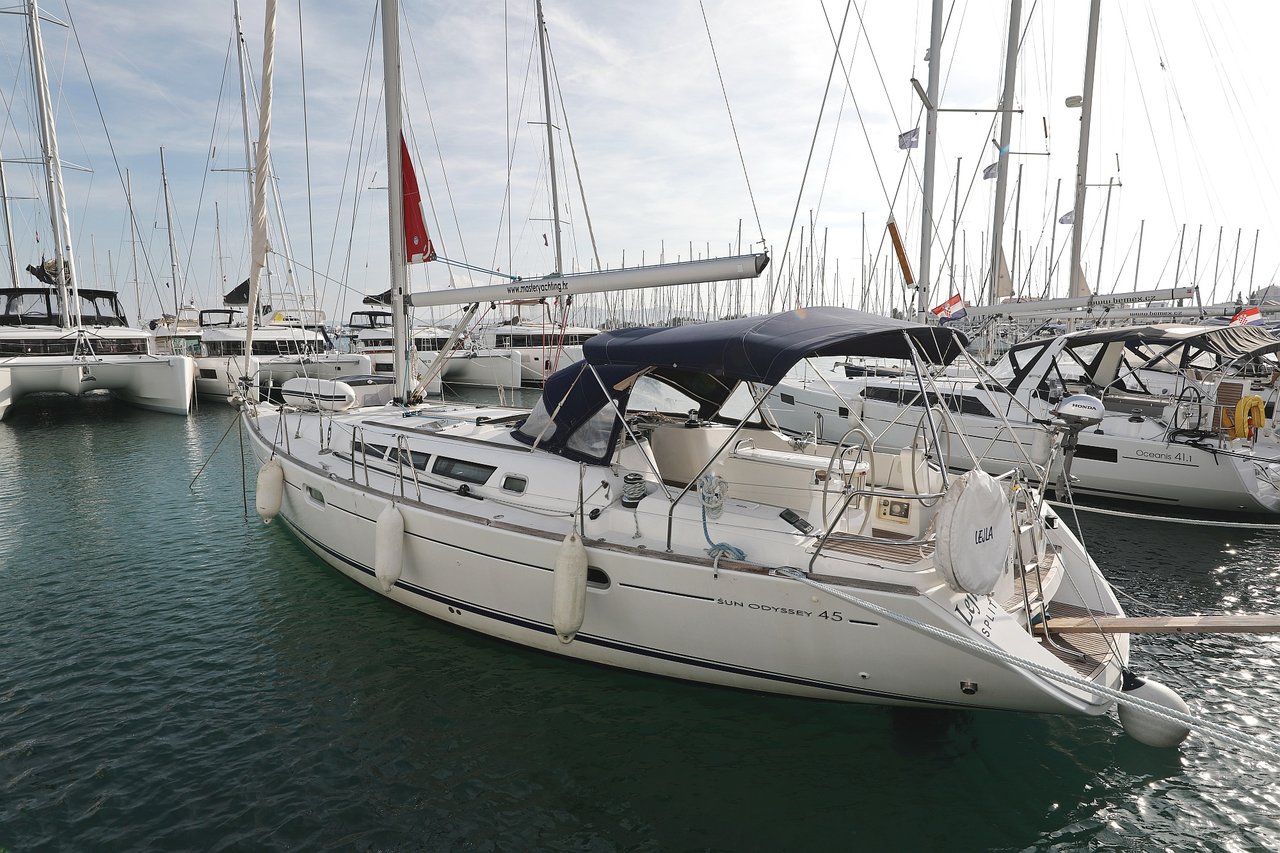 Sun Odyssey 45 — photo 5
