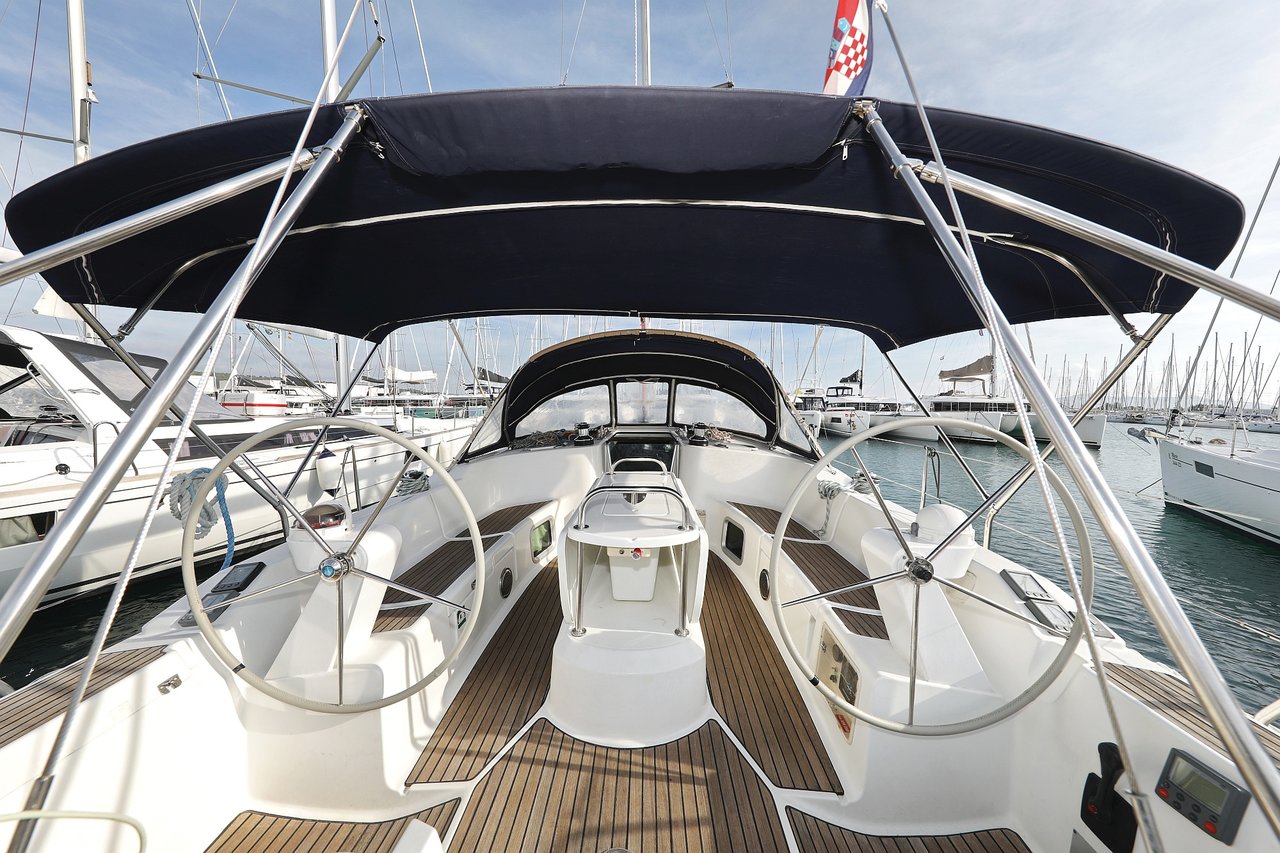 Sun Odyssey 45 — photo 6