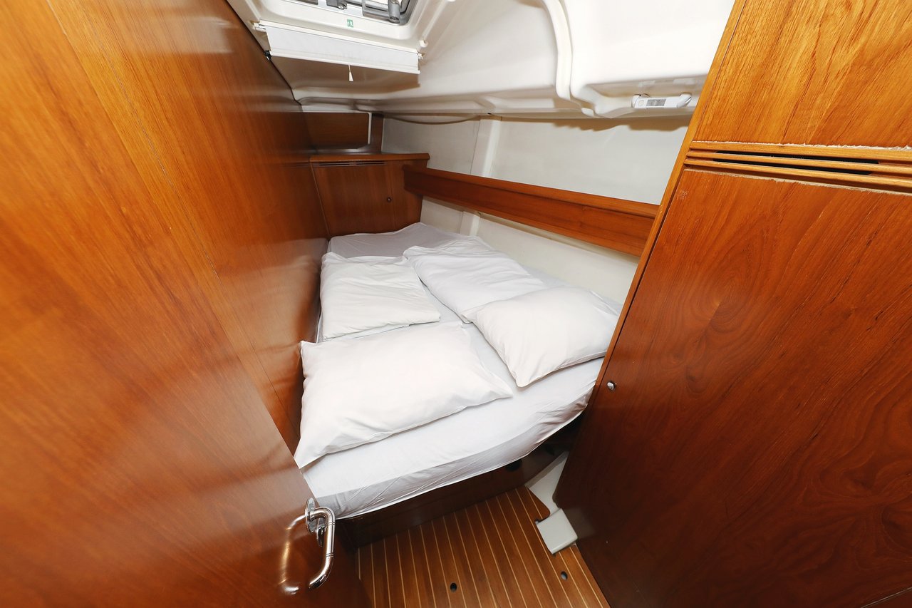 Sun Odyssey 45 — photo 15
