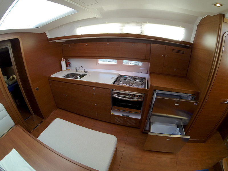 Dufour 460 GL — photo 11