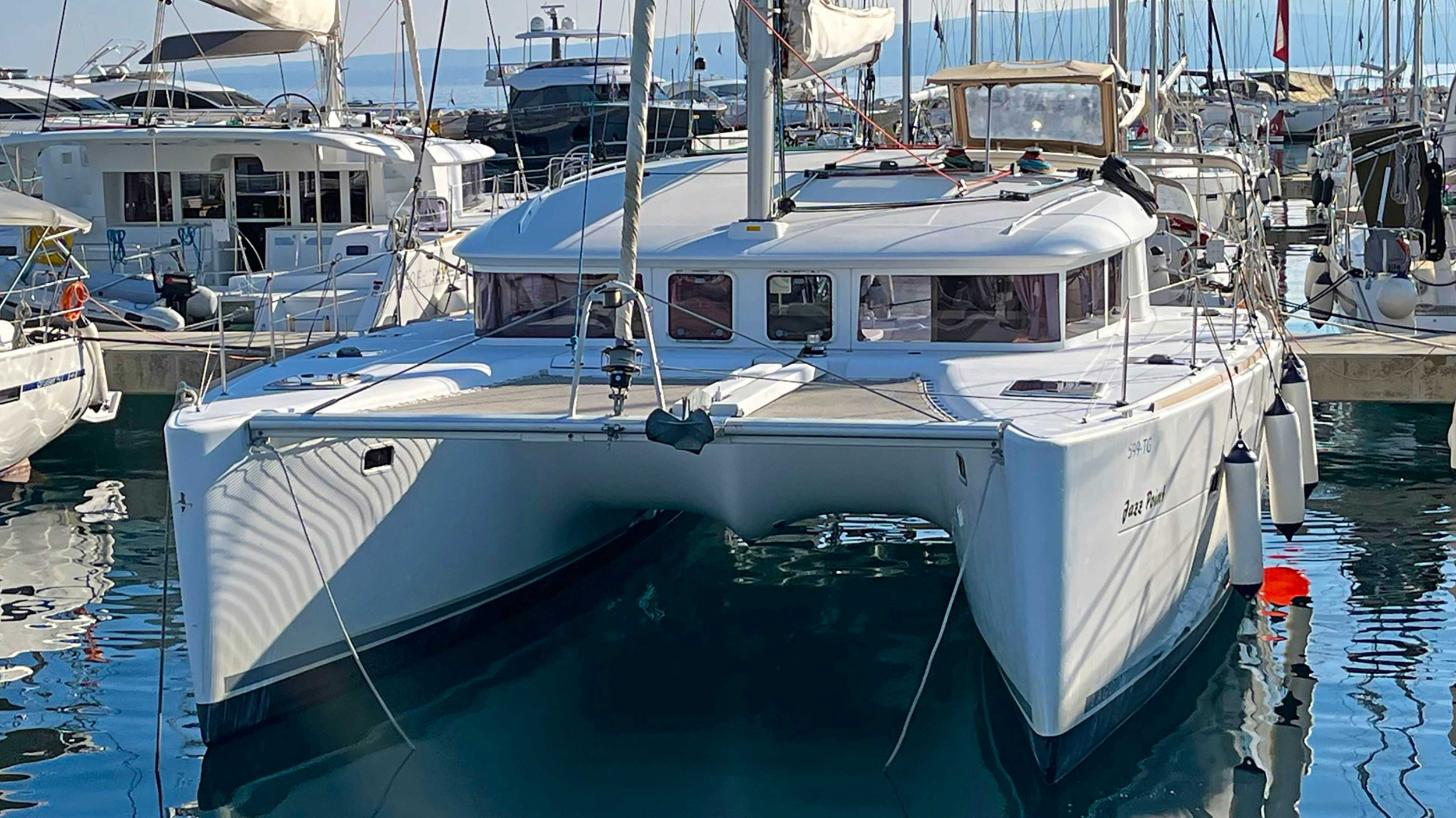 Lagoon 400 - 4 + 2 cab. — photo 9