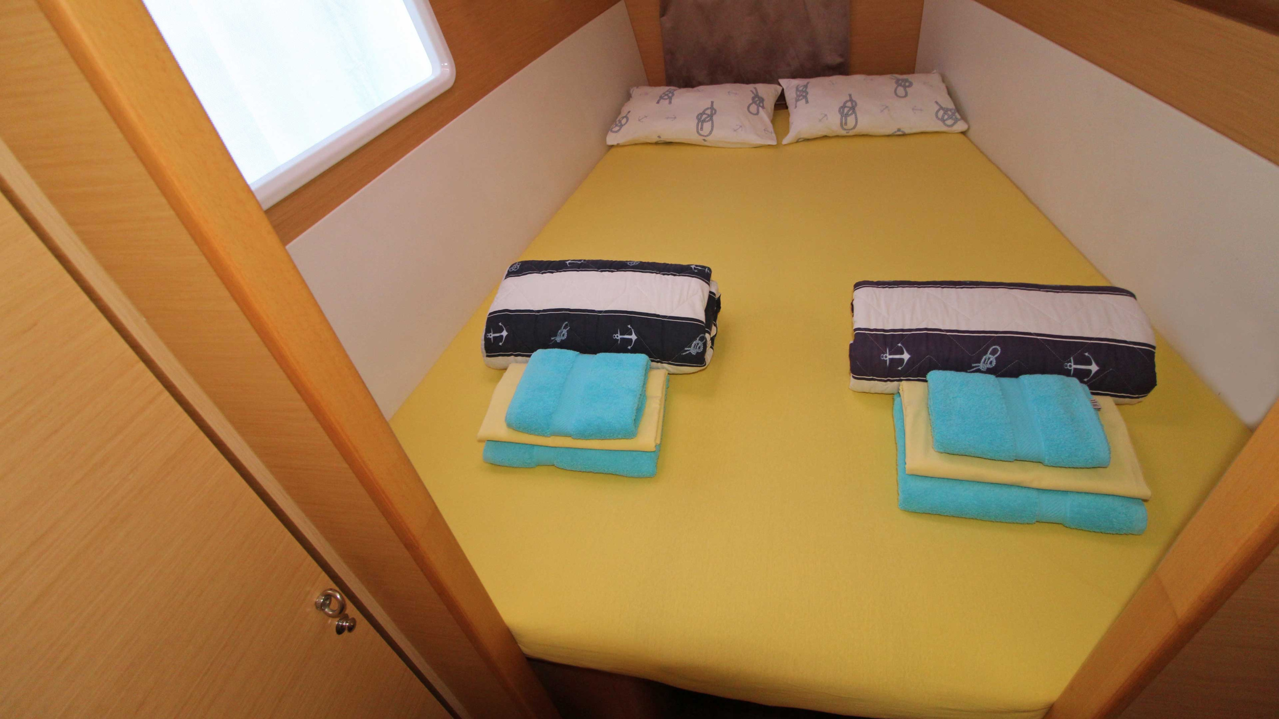 Lagoon 400 - 4 + 2 cab. — photo 18