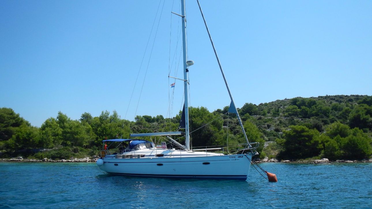 Bavaria 39 Cruiser — photo 1