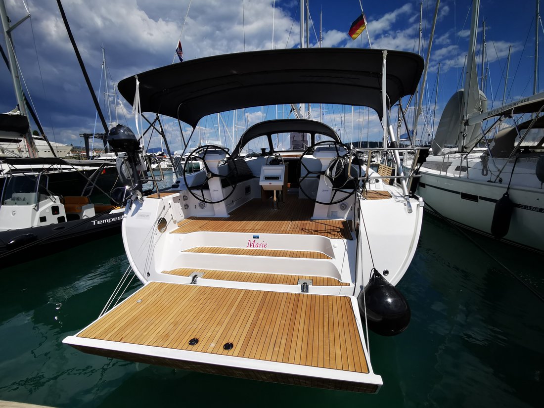 Bavaria Cruiser 51 — photo 7