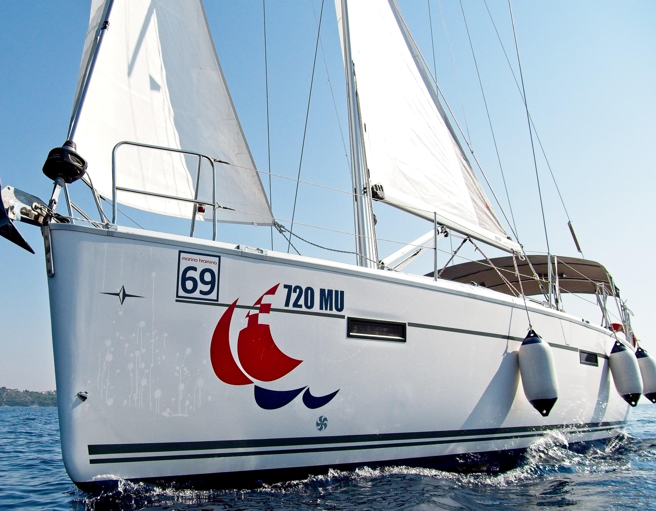Bavaria Cruiser 41 - 3 cab. — photo 1