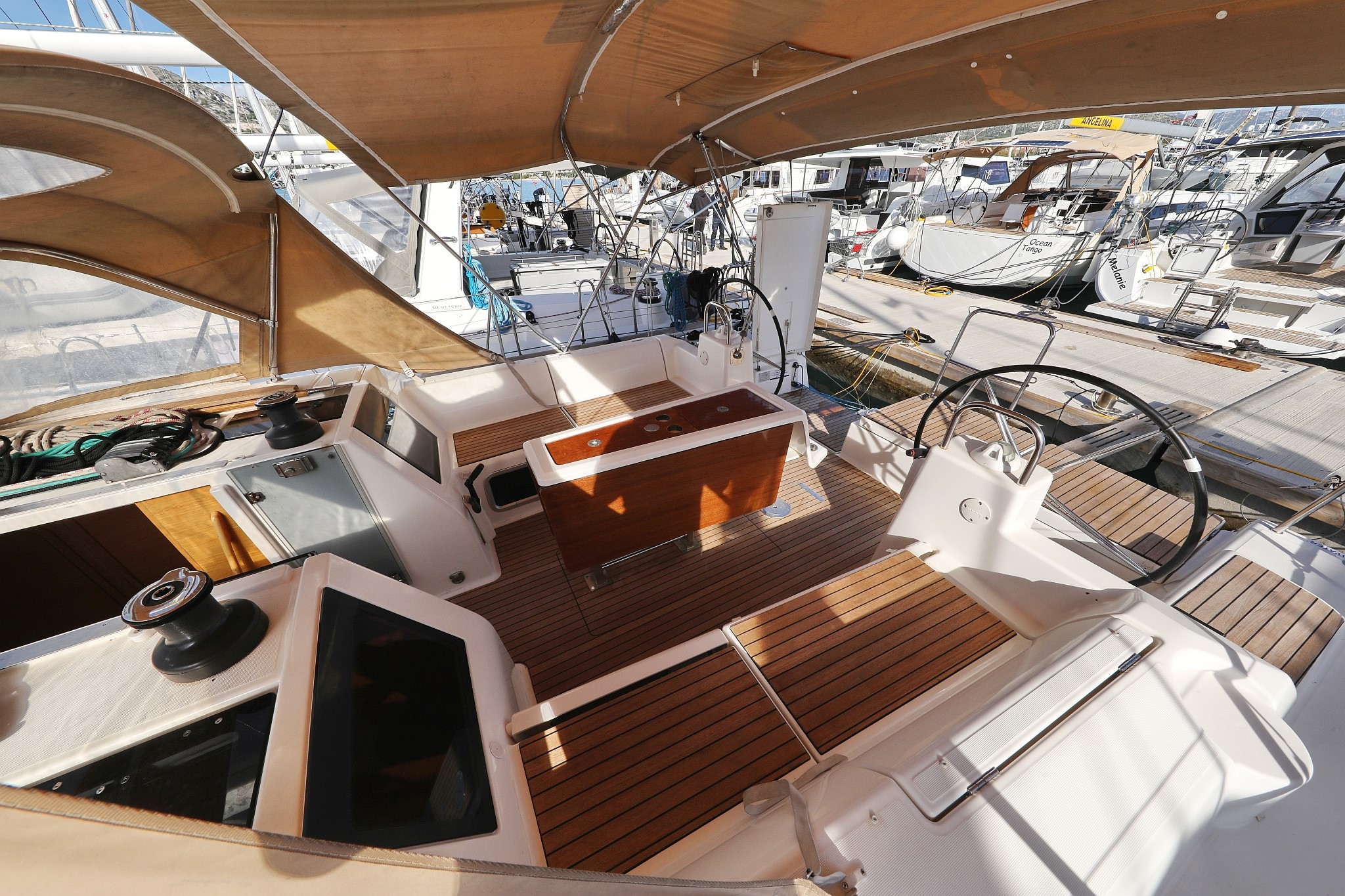 Dufour 460 GL — photo 7