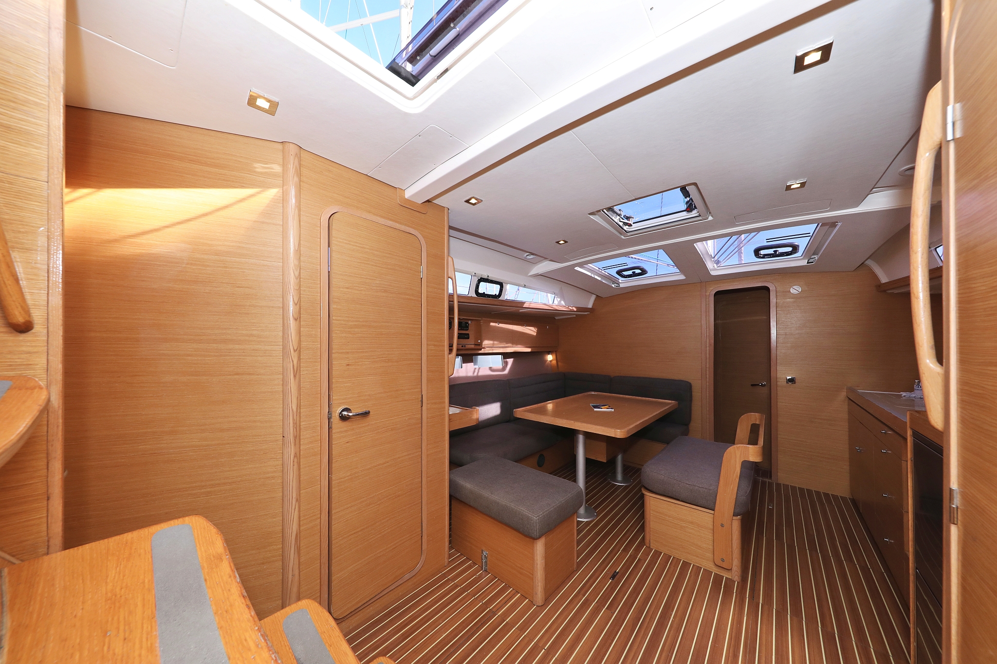 Dufour 460 GL — photo 14