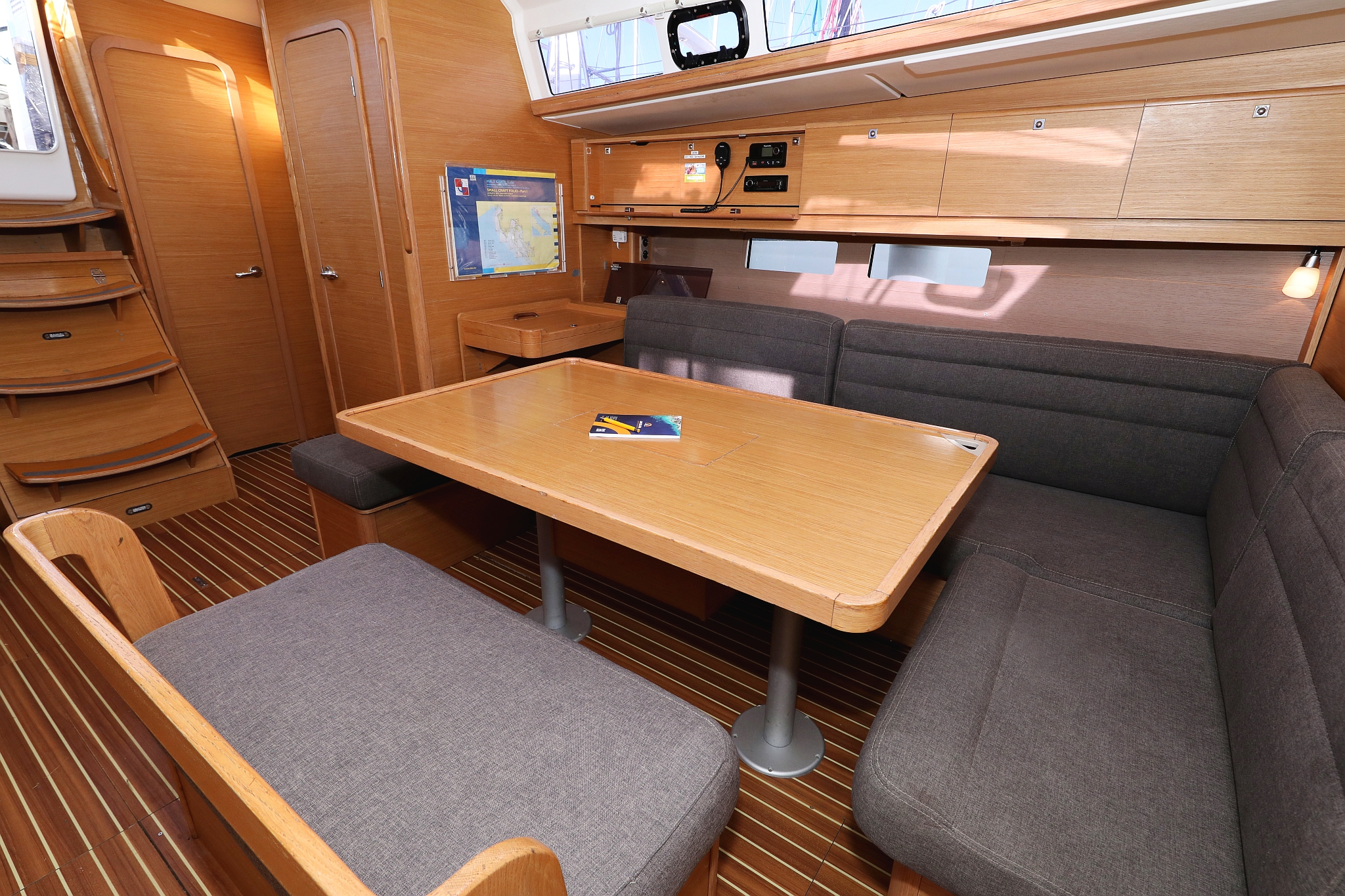 Dufour 460 GL — photo 17