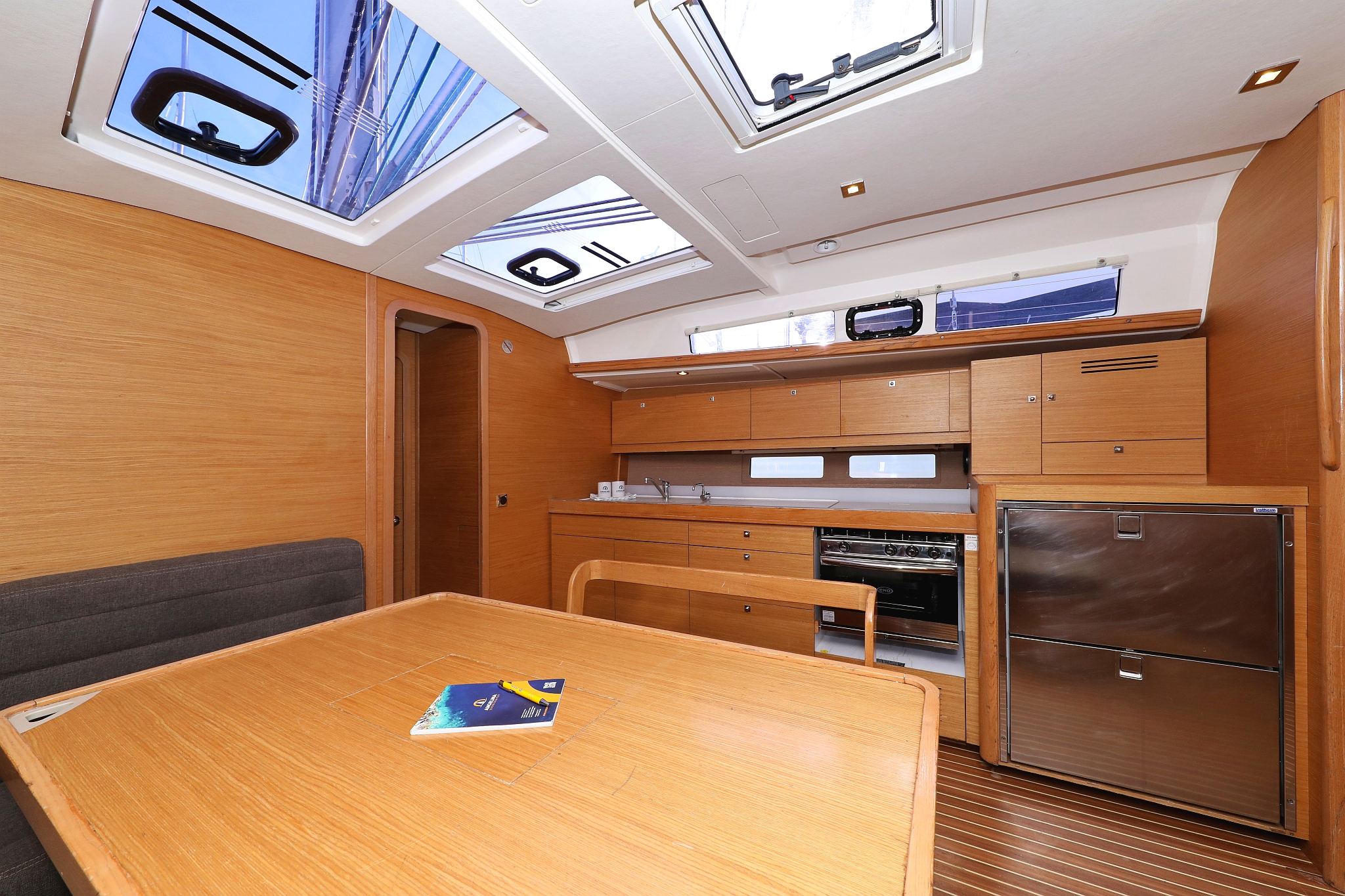 Dufour 460 GL — photo 19