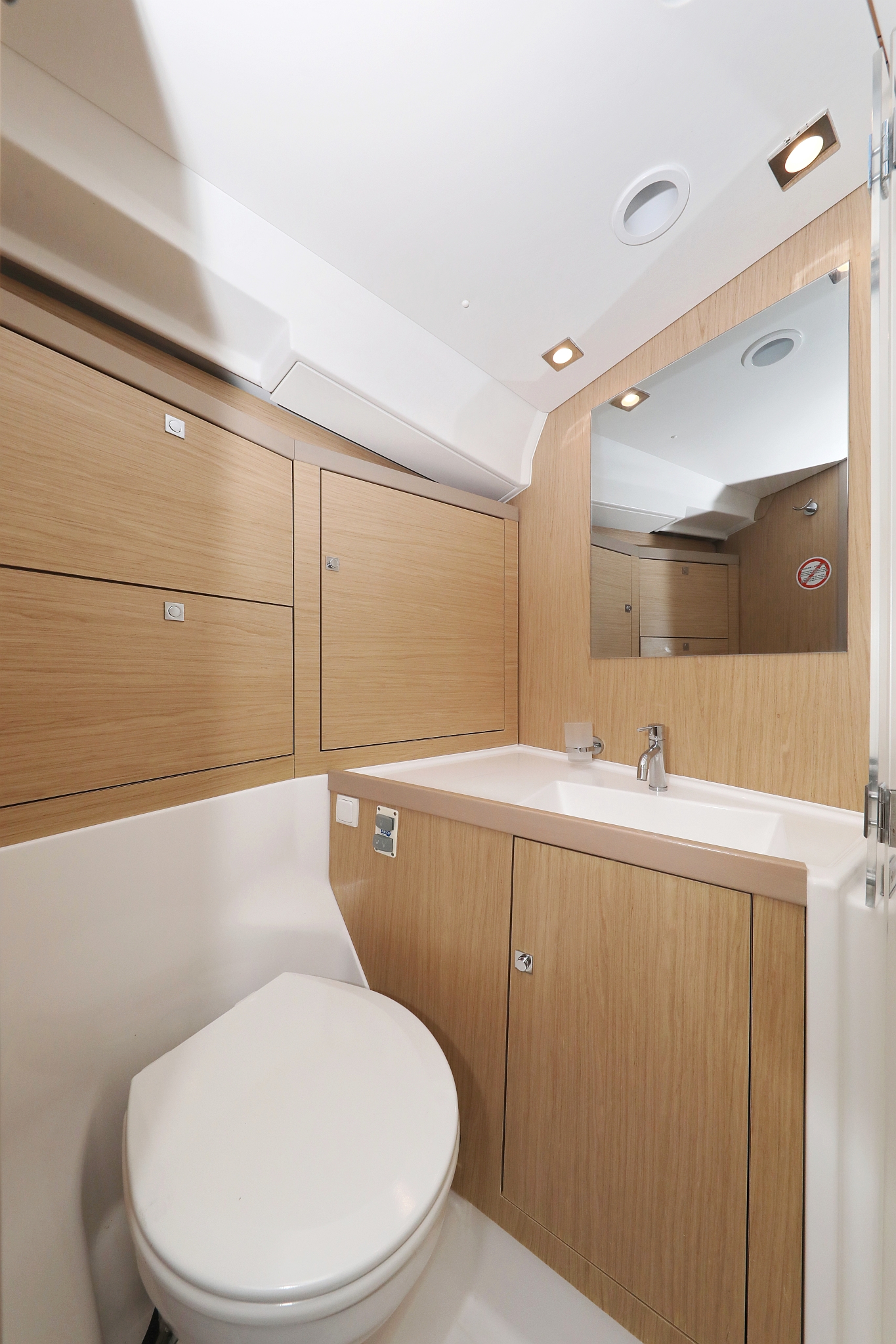 Oceanis 45 - 3 cab. — photo 35