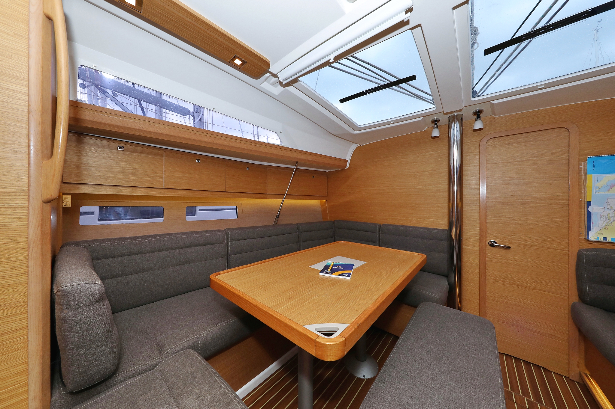 Dufour 412 GL — photo 15