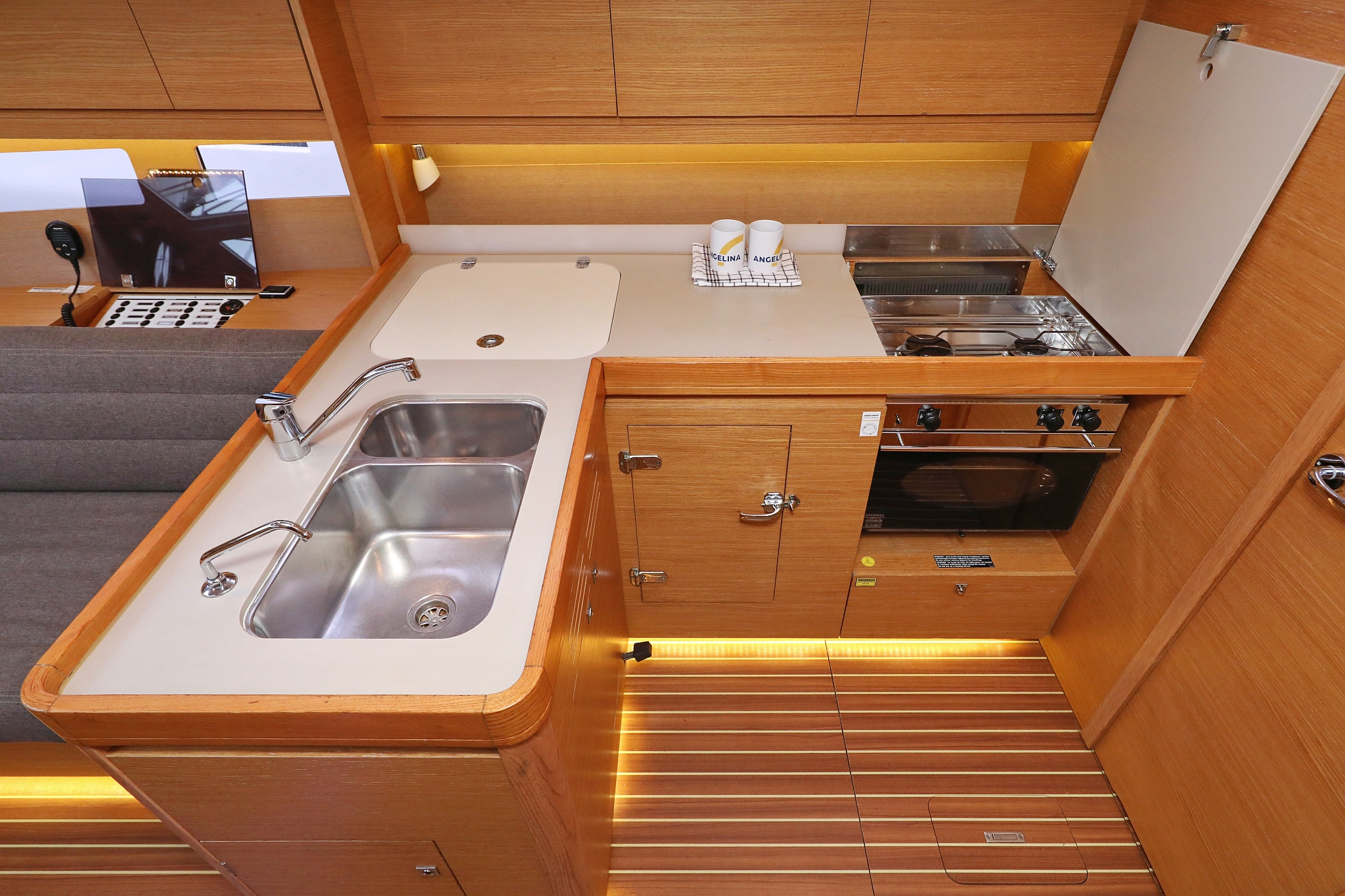 Dufour 412 GL — photo 39
