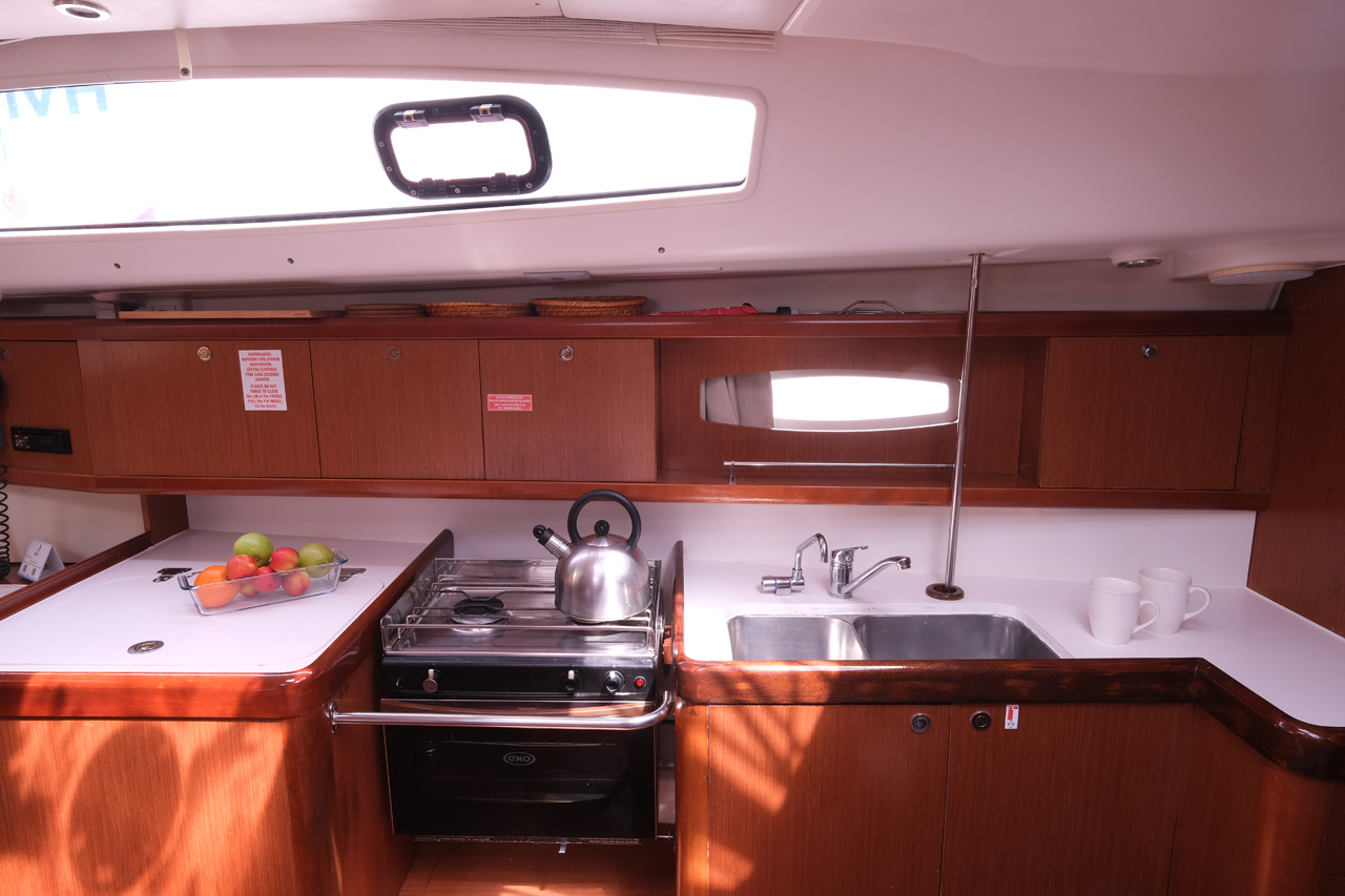 Oceanis 40 — photo 9