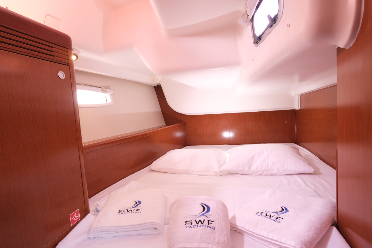 Oceanis 40 — photo 11