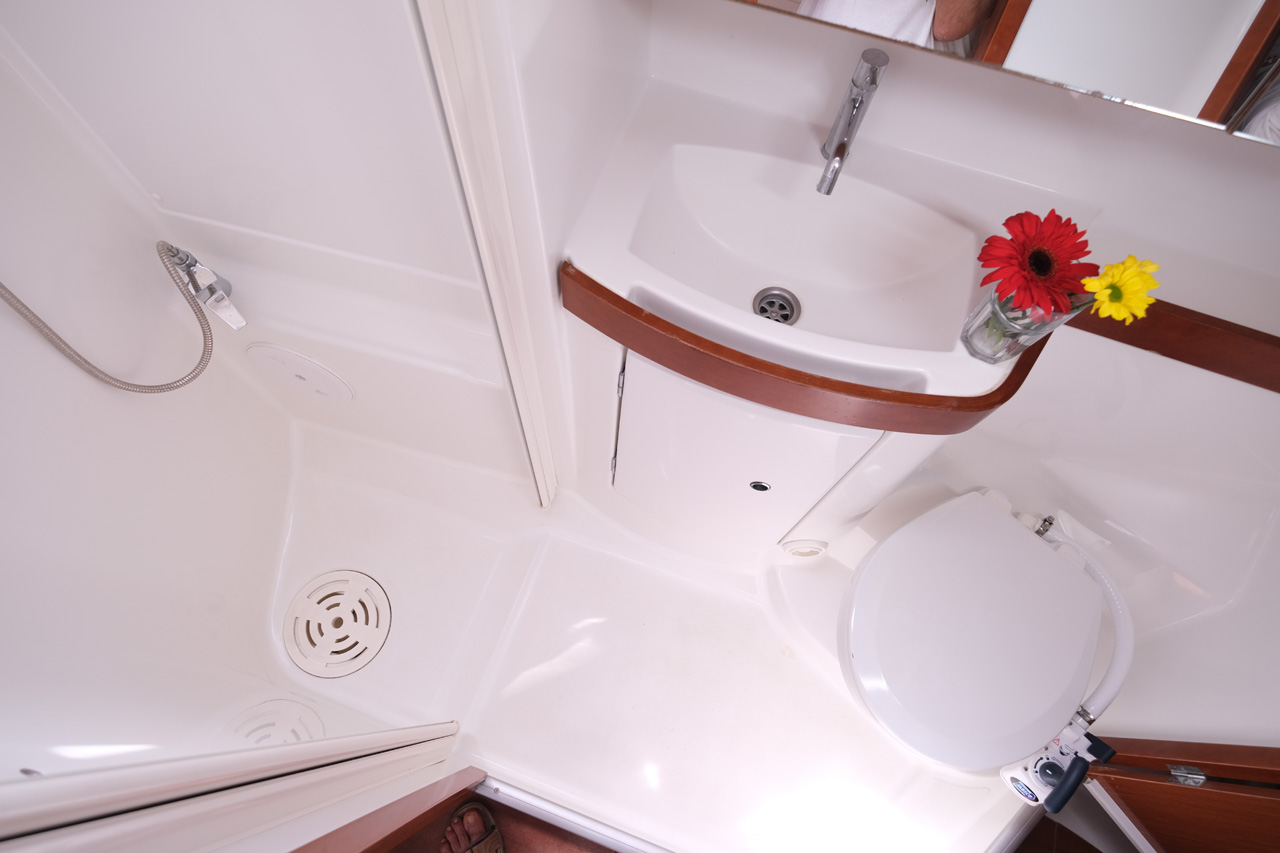 Oceanis 40 — photo 14