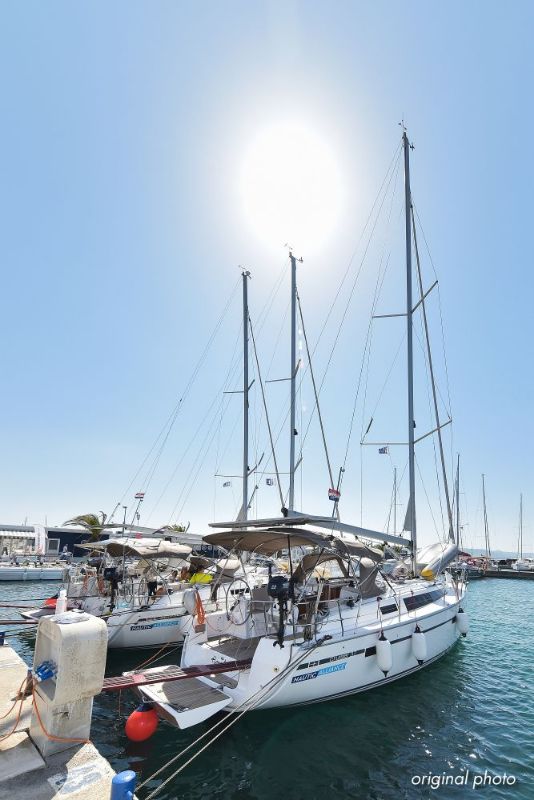 Bavaria Cruiser 37 - 3 cab. — photo 4