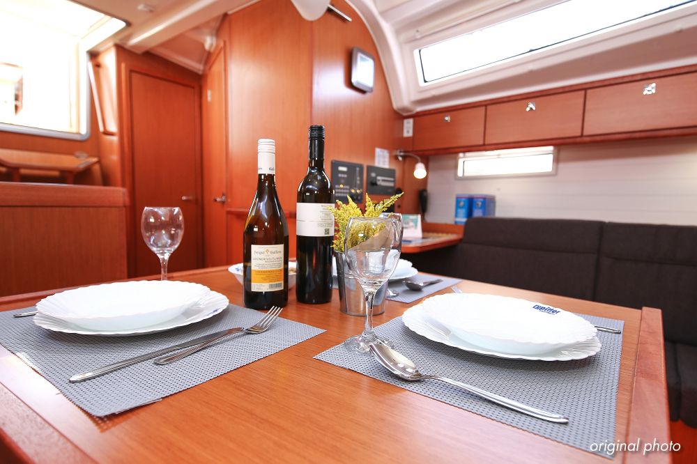 Bavaria Cruiser 37 - 3 cab. — photo 15