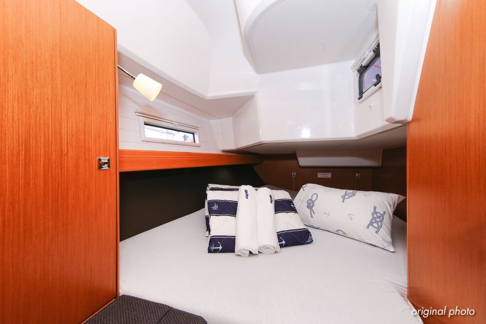 Bavaria Cruiser 37 - 3 cab. — photo 25