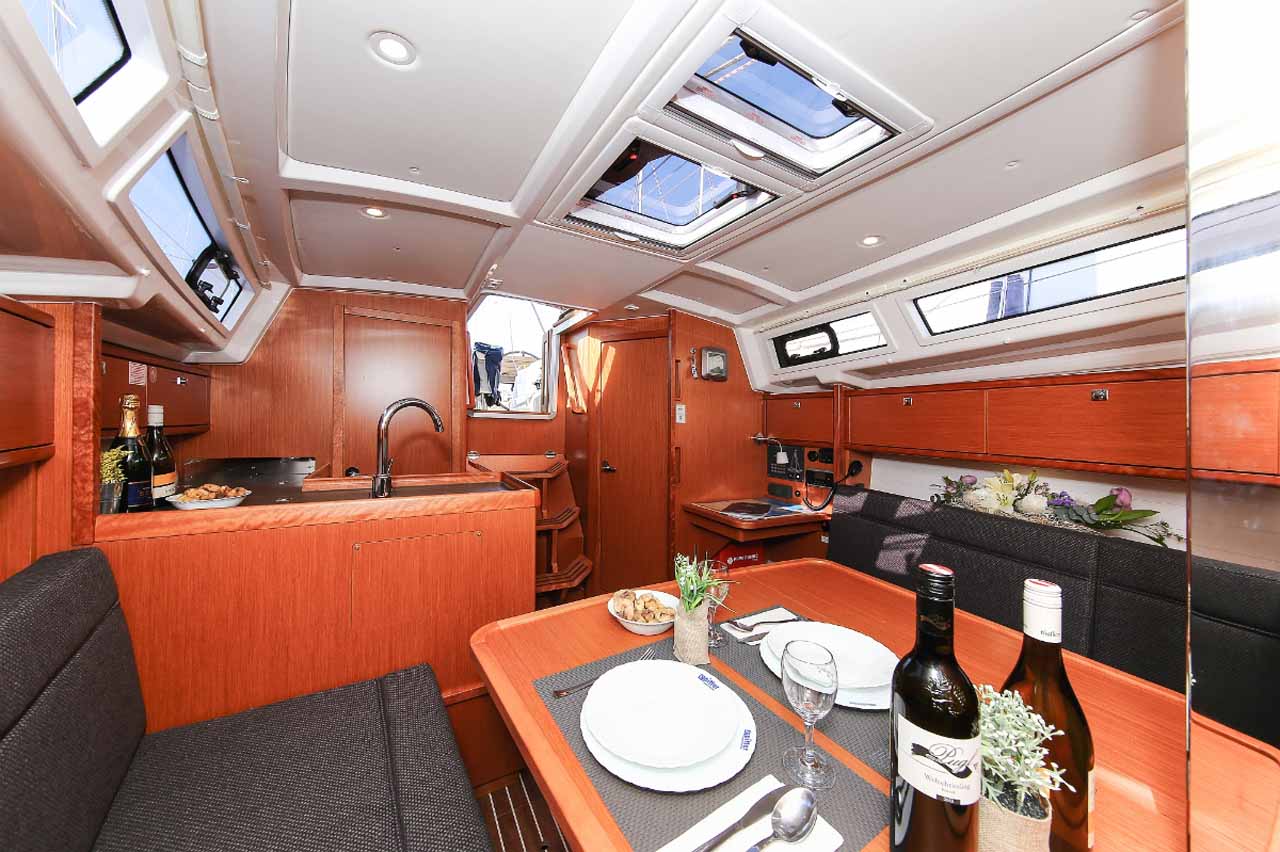Bavaria Cruiser 34 - 2 cab. — photo 10