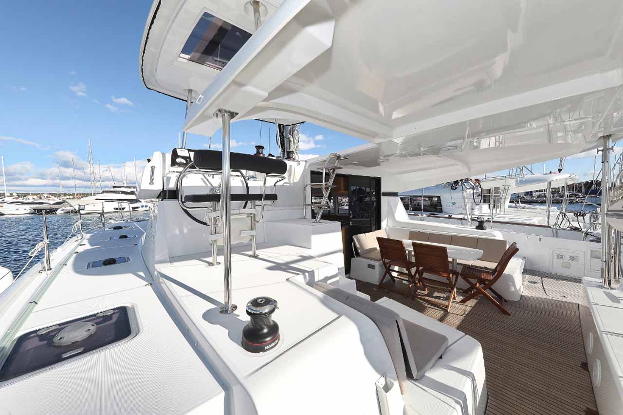 Lagoon 42 - 4 + 2 cab. — photo 4