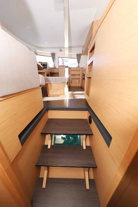 Lagoon 42 - 4 + 2 cab. — photo 16