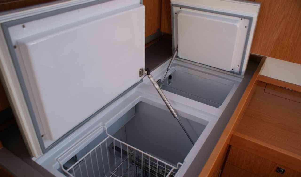 Beneteau Sense 50 - 3 + 1 cab. — photo 11