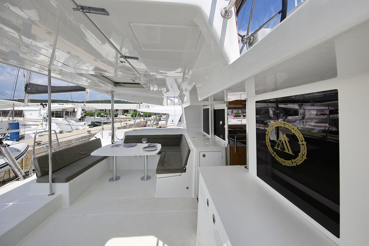 Lagoon 450 - 4 + 2 cab. — photo 9