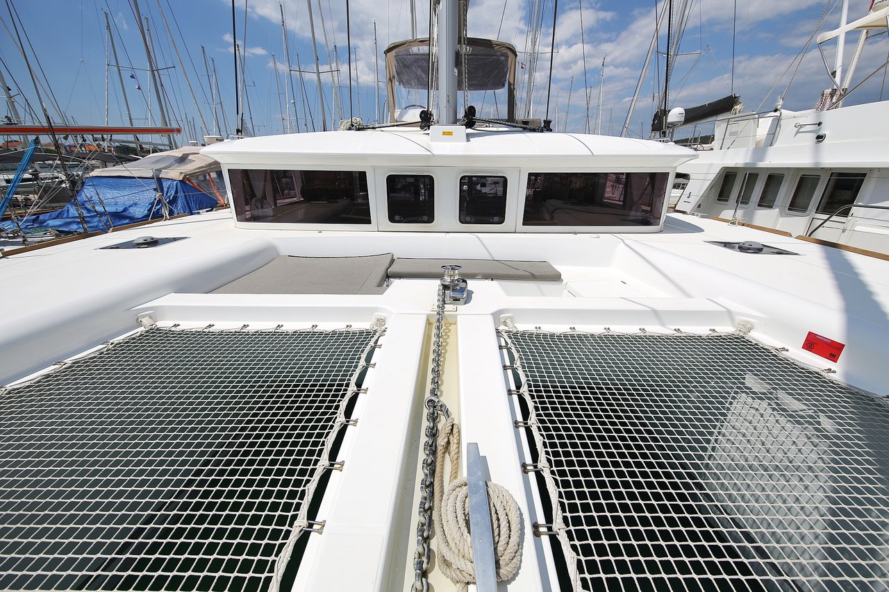 Lagoon 450 - 4 + 2 cab. — photo 12