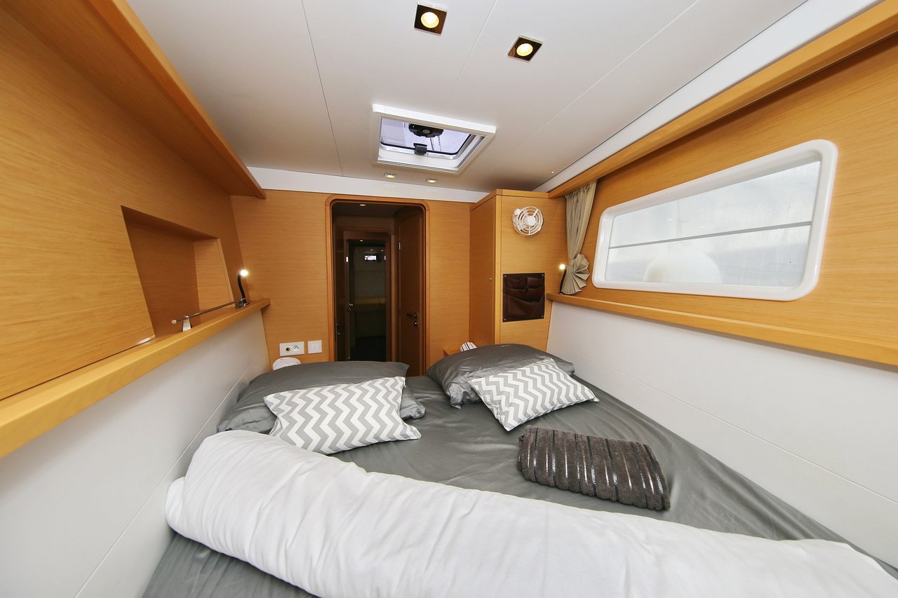 Lagoon 450 - 4 + 2 cab. — photo 31