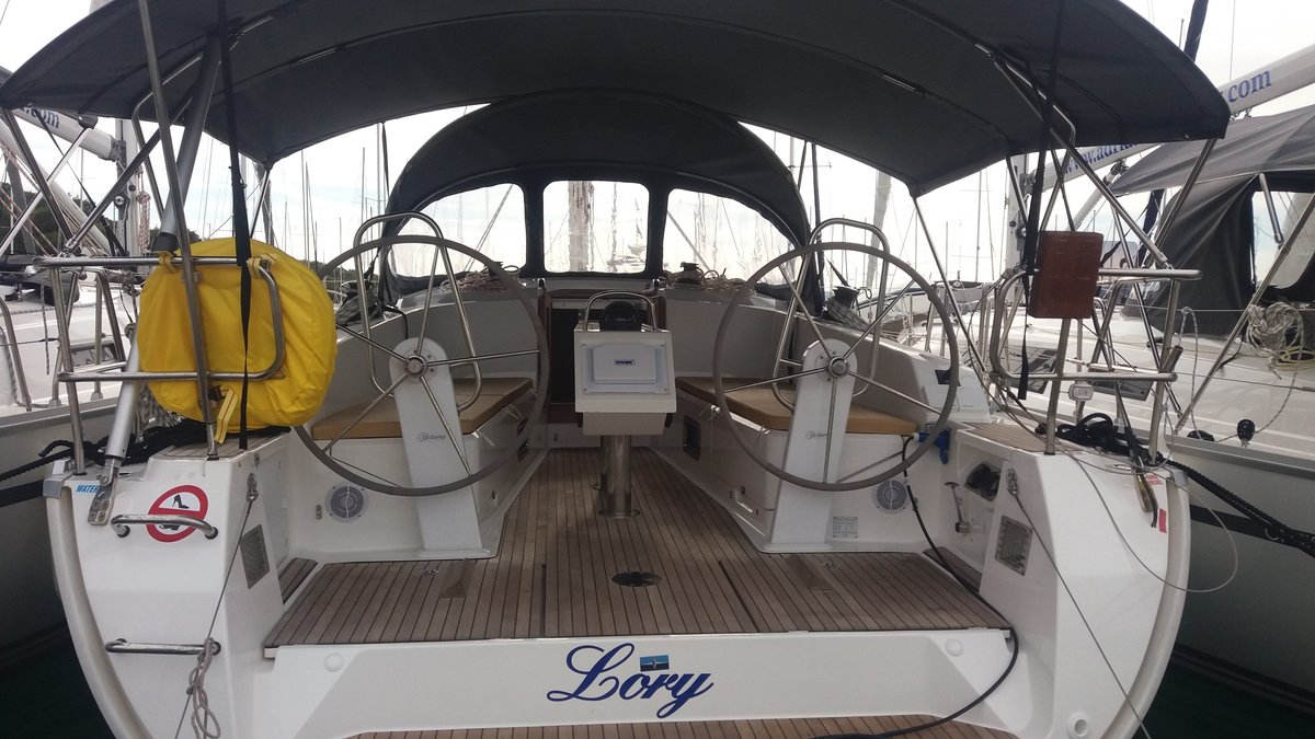 Bavaria Cruiser 41 - 3 cab. — photo 1