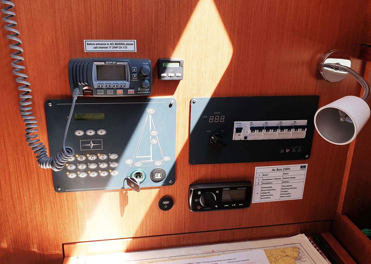 Bavaria Cruiser 37 - 3 cab. — photo 15
