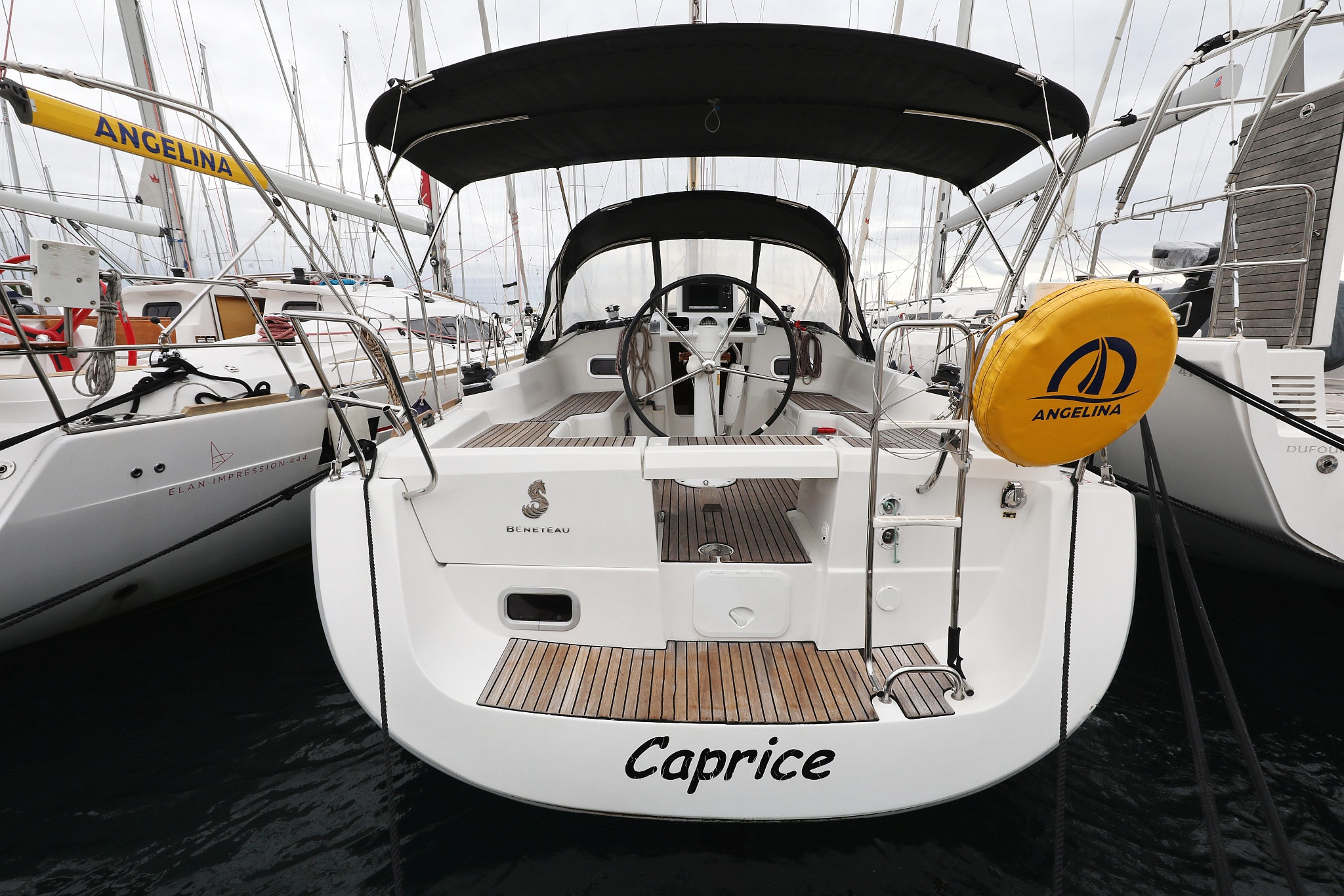 Oceanis 34 — photo 1
