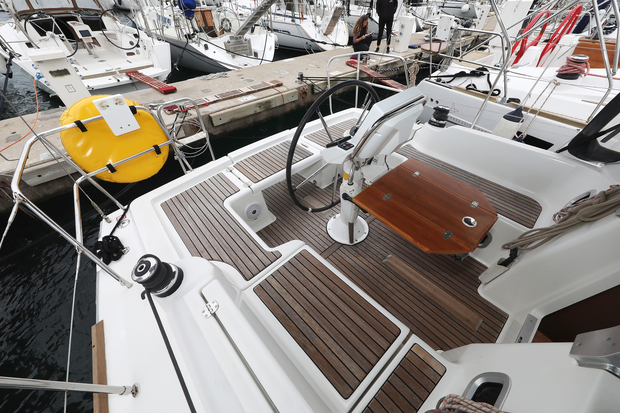 Oceanis 34 — photo 25