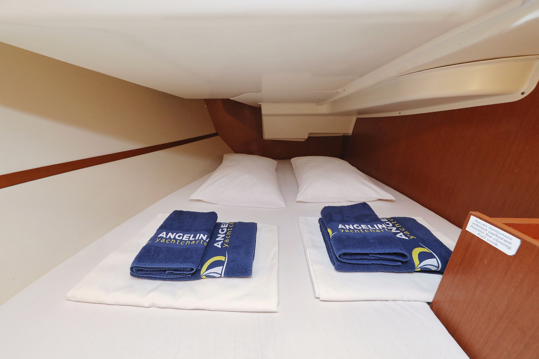 Oceanis 34 — photo 9