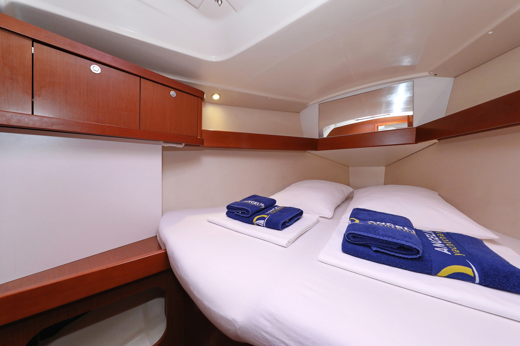 Oceanis 34 — photo 13
