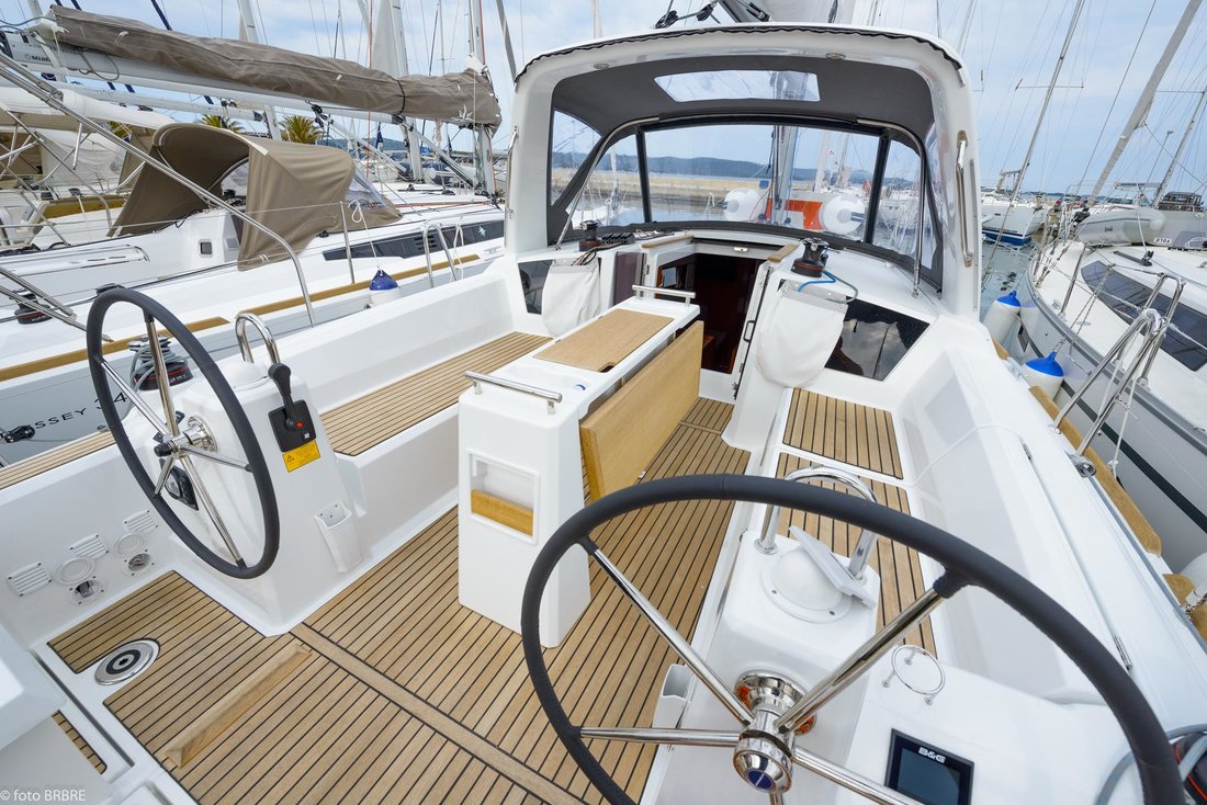 Sun Odyssey 349 - 3 cab. — photo 7