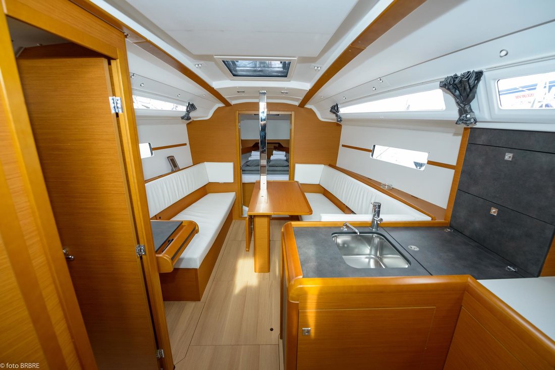 Sun Odyssey 349 - 3 cab. — photo 12