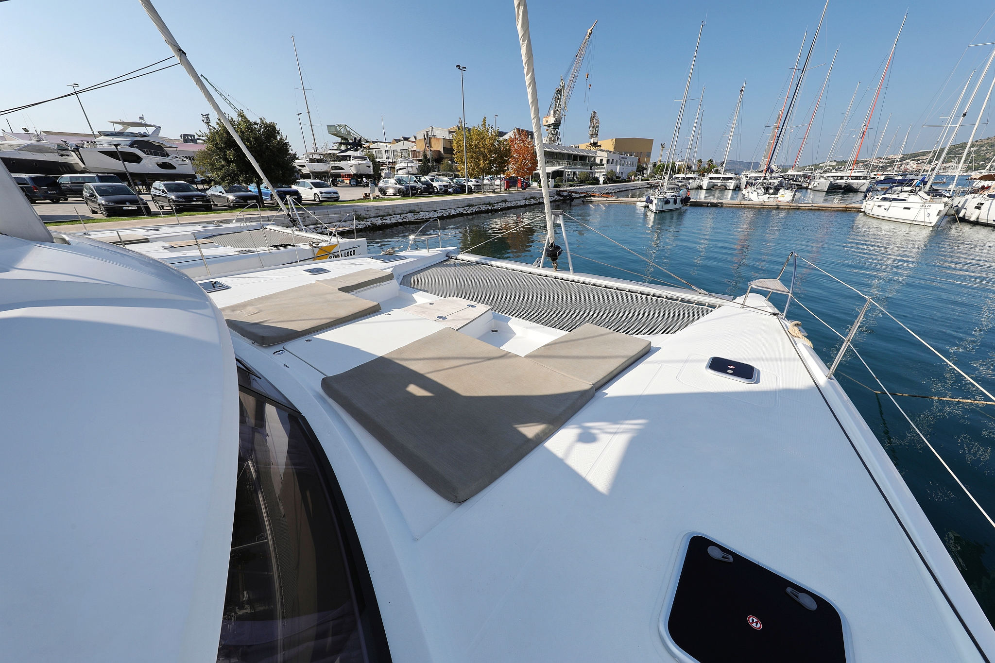 Fountaine Pajot Saba 50 - 6 + 1 cab. — photo 40