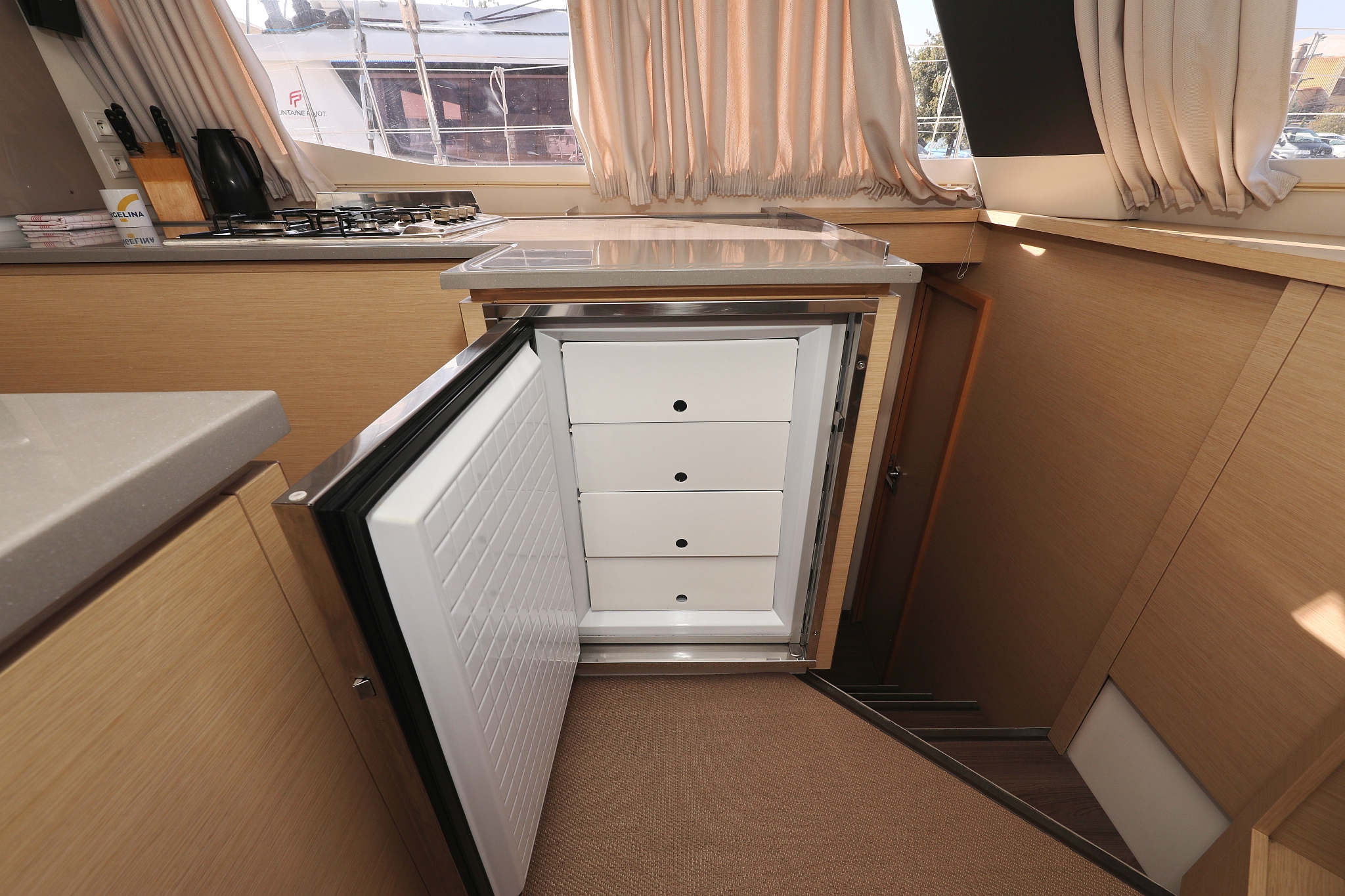 Fountaine Pajot Saba 50 - 6 + 1 cab. — photo 22