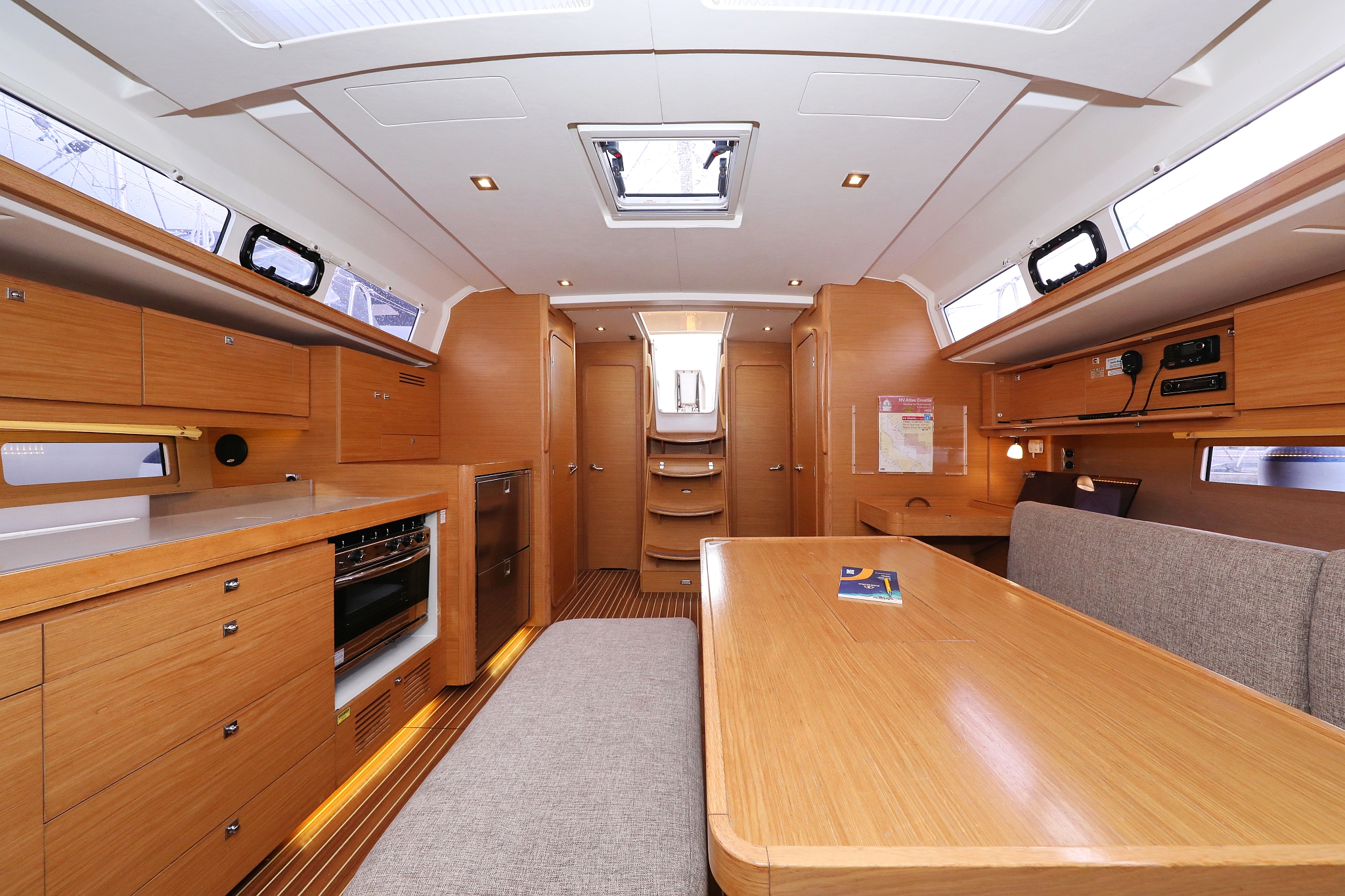 Dufour 460 GL — photo 17