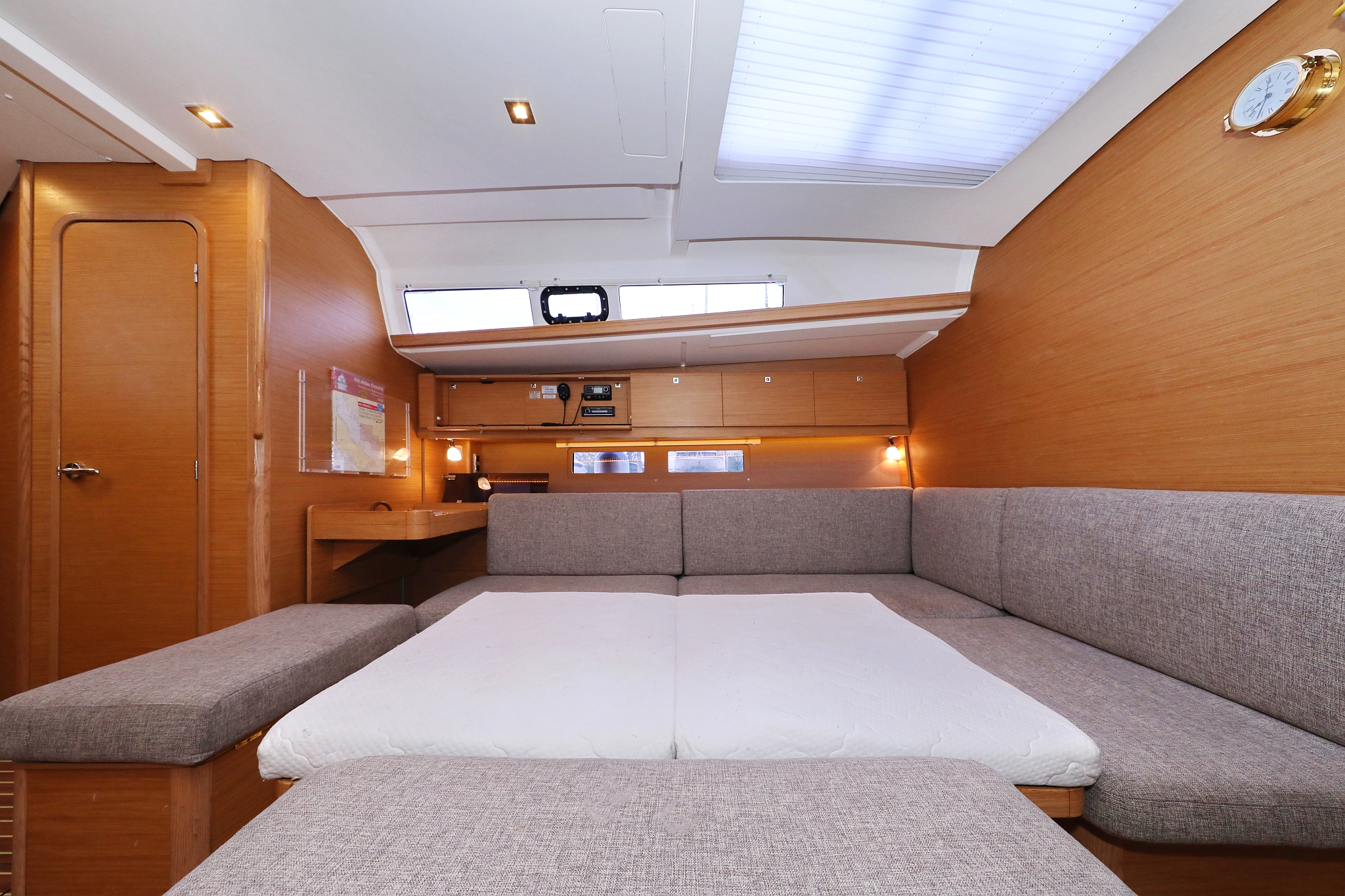 Dufour 460 GL — photo 41
